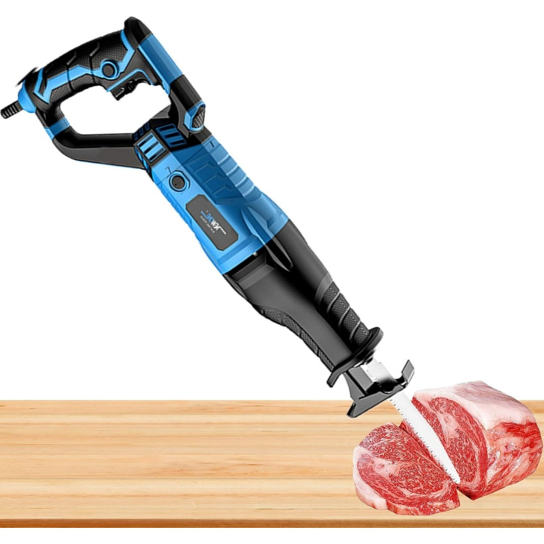 Alimenti tagliati da lame azionate a corrente con elementi in acciaio inox e con potenza dichiarata di 1050 W